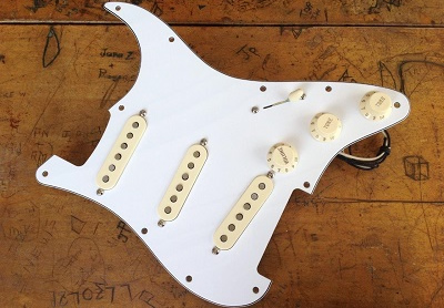 60's-70's Era Reproduction Stratocaster Loaded Pickguard